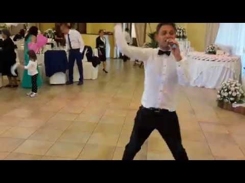 DIVERTIMENTO E ANIMAZIONE AI TAVOLI - O SURDAT NAMMURATO - VILLA BRICCONE FRANCESCO BARATTUCCI