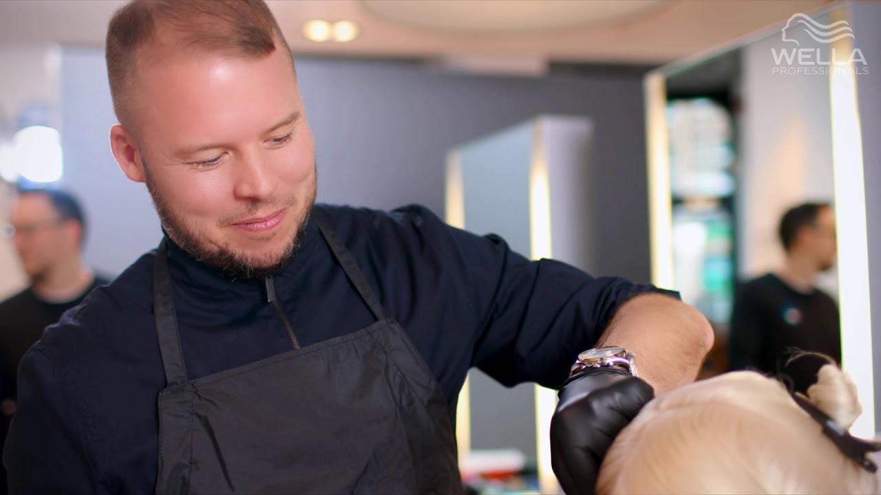 Color Touch: A Blonde Toning Masterclass with Robert Eaton