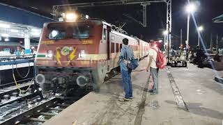 Multi #TrainAnnouncements | Arriving | 17487 | #TirumalaExpress | #vijayawada_railwaystation