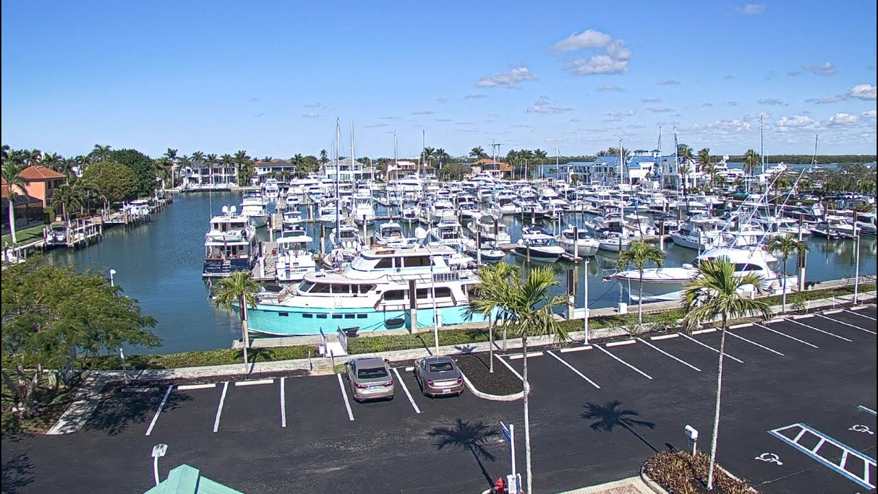 Live webcam view of Marina de Marco Island