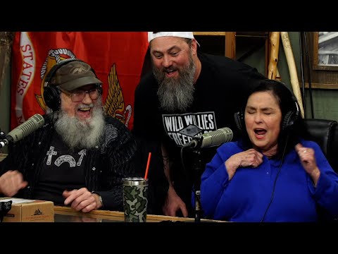 Miss Kay & Uncle Si Don't Hold Back & Their Antics Are Amazing | Duck Call Room #255