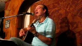 Desfile de antifaces, Fernando Delgadillo