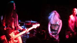 Barb Wire Dolls - Where Mountains Drink The Wine - Live @ The Bowery Electric