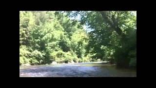 preview picture of video 'New River, Fleetwood Falls NC,  Kayak June 4, 2011'