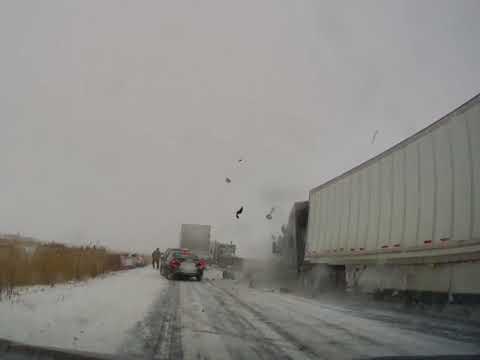 50+ Vehicle Pileup on Highway 402 London Ontario. 12/23/2022