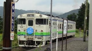 preview picture of video '2013.8 江差線天ノ川駅通過・湯ノ岱駅で「えさし号」交換シーン（車内より）'
