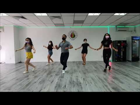 Caliente Dance Studio Singapore Salsa Solo Routine Karol G, Nicki Minaj - Tusa Salsa remix