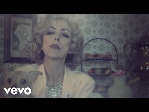 download lagu mp3 mp4 White Powder Perm, download mp3 White Powder Perm free downloadn, video klip White Powder Perm