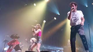 Avec ta Zouz Thérapie Taxi Zénith Paris 23/05/2019