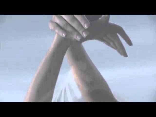 Video Teaser für Comercial Voyage d'Hermès Eau de Parfum