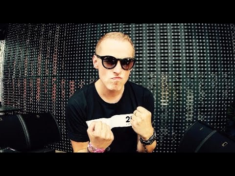 Coone & Hard Driver & E-Life–Swoosh Fever ( Live Performance at Defqon.1)
