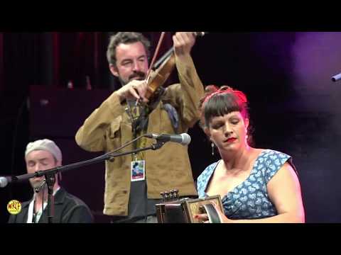 THE SAVOY FAMILY CAJUN BAND   Ho!   Ma chère 'tite fille