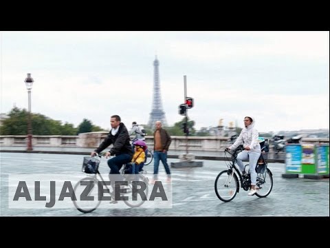 France: Paris holds second car-free day