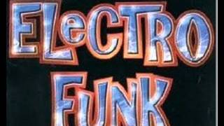 Electro Funk Bumbum mascando o pano 2011