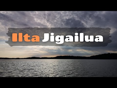 Jigikalastusta synkkenevässä ja sateisessa illassa [ Ahvenen jigikalastusta loppukesän illassa ]