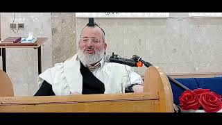 הרב יצחק לוי | רב העיר נשר | הלכה יומית כ"ד תמוז | מסחר, נטיעות ובנייה בתשעת הימים (הרב יצחק לוי) - התמונה מוצגת ישירות מתוך אתר האינטרנט יוטיוב. זכויות היוצרים בתמונה שייכות ליוצרה. קישור קרדיט למקור התוכן נמצא בתוך דף הסרטון