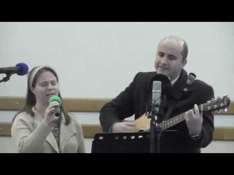 Familia Manolache - Ridică-ți ochii către Cer, creștine