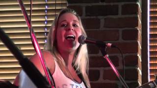 Catherine Britt - Hillbilly Pickin&#39; Ramblin&#39; Girl