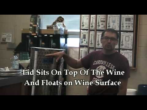 Assembly and Use of a Variable Capacity Wine Tank at the Grape and Granary