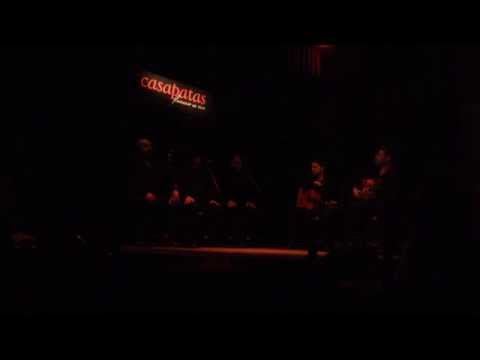 CASA PATAS CON ESTHER ESTEBAN POR SEGUIRIYA