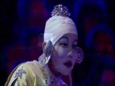 Cirque du Soleil - Alegria (részlet)