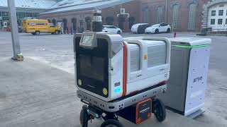 #UnattendedDeliveries meets #SmartMailboxes #ottobots 🤖 #brooklyn #newyork