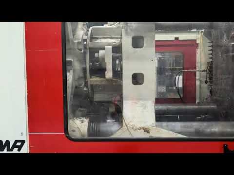 2015 CINCINNATI MILACRON MS725 Injection Molding Horizontal/Vertical | Machinery Network (2)