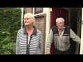 Vechtpartij na aanrijding  vier auto's beschadigd