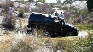 preview picture of video 'Sacando Hummer con un Patrol'