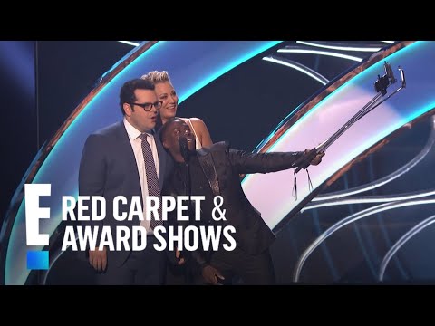 Kevin Hart, Josh Gad, and Kaley Cuoco-Sweeting at PCA 2015 | E! People's Choice Awards