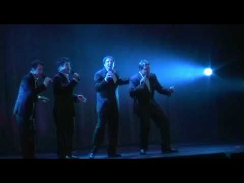 Walkin' In A Winter Wonderland - The Blenders