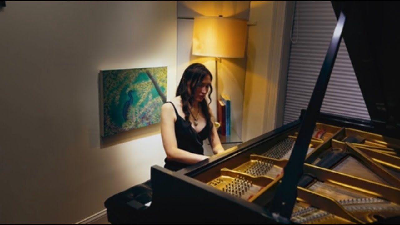 Promotional video thumbnail 1 for Deb Hedley Piano