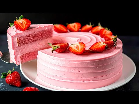 This strawberry cake melts in your mouth – your new favorite recipe!
