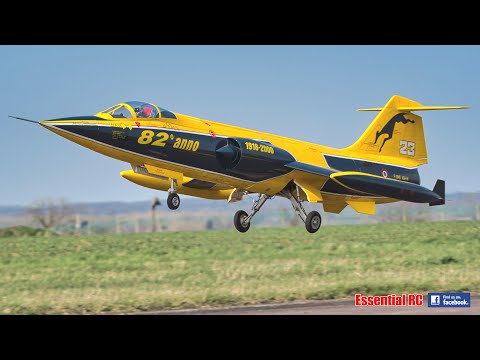 SPECTACULAR RC LOCKHEED F-104 STARFIGHTER | MAIDEN FLIGHT BUT...WOW...SOME VERY LOW PASSES !!!