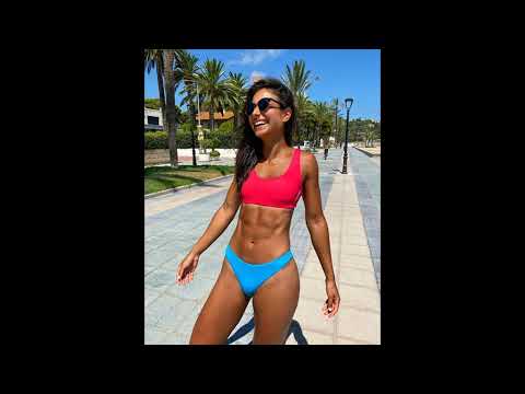 Model Huge Biceps 327.