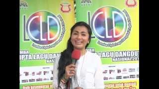 Download lagu komentar biduanita dangdut 'Ratna Anjani' tentang LCLD PAMMI 2013 mp3
