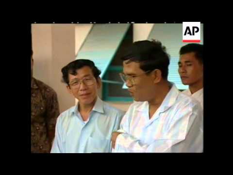 CAMBODIA: HUN SEN HOLDS PRESS CONFERENCE IN HOSPITAL