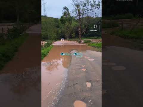 Chuva forte causa alagamentos e interdita estrada entre Muqui e Conceição de Muqui -ES.