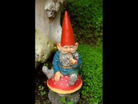 Chedda Cheese - Gnomes (T-Pain & Flo Rida - Low Parody)