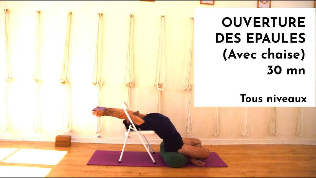 Ouverture des épaules (avec la chaise) avec Philippe Amar - Yoga Studio Lille