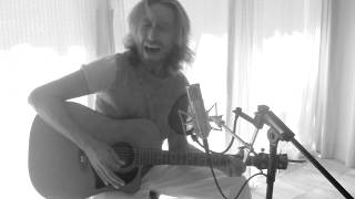 Before there was Flat Earth Man.. (acoustic cover, &#39;Talking &#39;bout a revolution&#39; - Tracy Chapman)