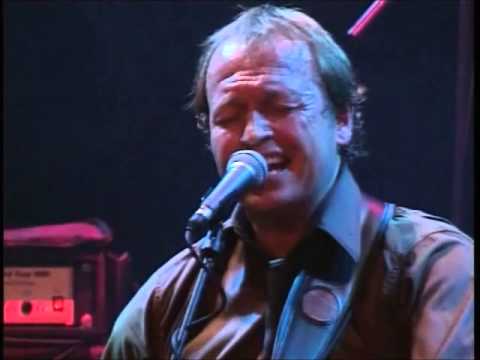 Mark King - Level 42 -  Isle of Wight  - Running In The Family - Live 2000