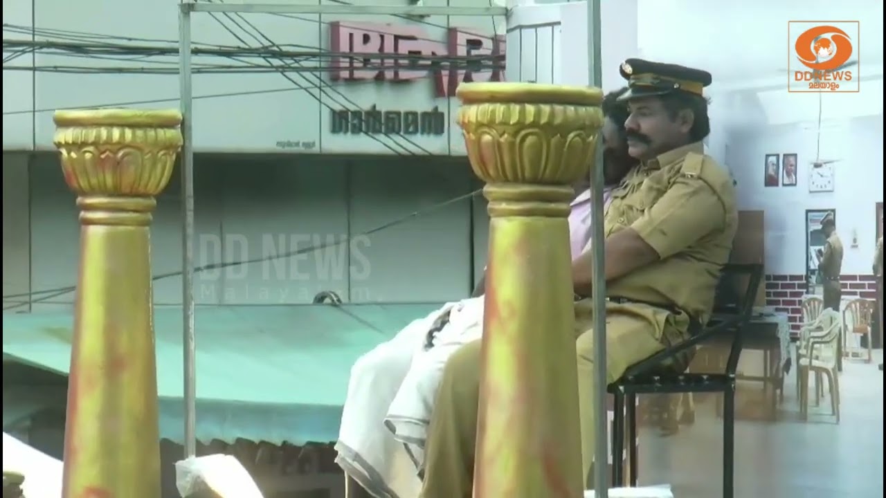 ഓപ്പറേഷൻ തൂഫാൻ വിഷയമാക്കിയ പോലീസിന്റെ ടാബ്ലോ സ്വരാ