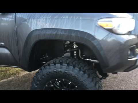 2017 Tacoma w/ 6in Fabtech
