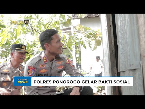 POLRES PONOROGO BAGIKAN PAKET SEMBAKO UNTUK WARGA YANG MEMBUTUHKAN