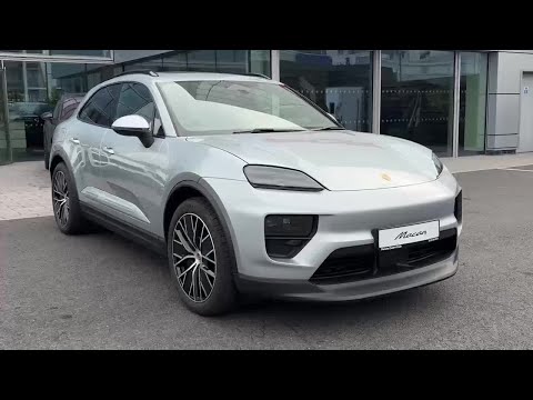 Porsche Macan 4 Electric - Image 2