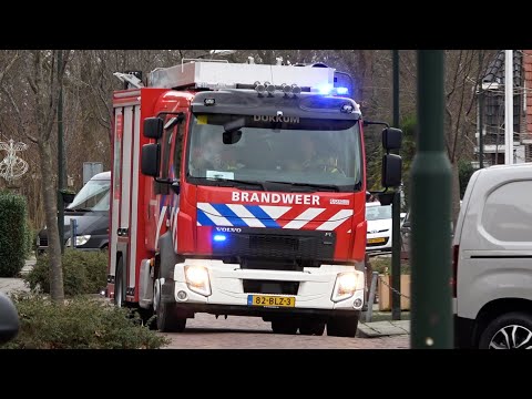 P 1, Brandweer Dokkum [TS 02-4232] naar gaslekkage Dirck Raphaelsz Camphuysenstraat Dokkum