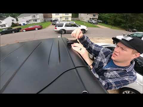 TECH CORNER - Rough Country JK Roof Basket - Unboxing and Install