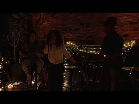 Unbreakable- Ohiana (Alicia Keys cover)