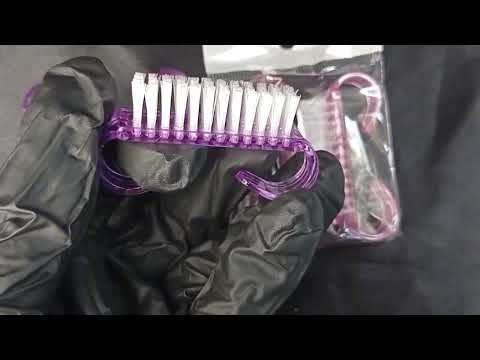 KIT COM 2 ESCOVINHAS PARA LIMPEZA DE UNHA 6 CM